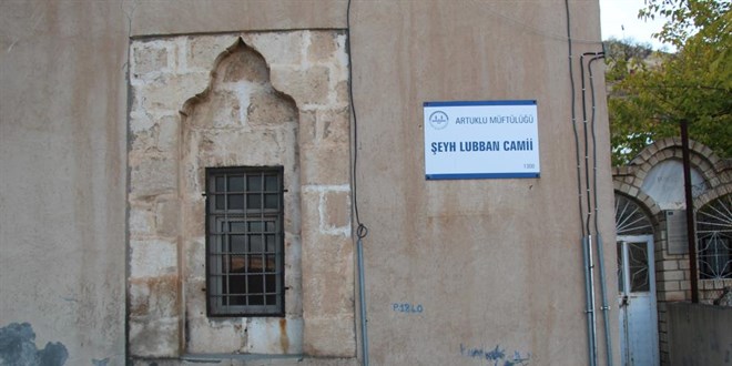 Mardin'de bir garip yap, alt mezarlk st cami