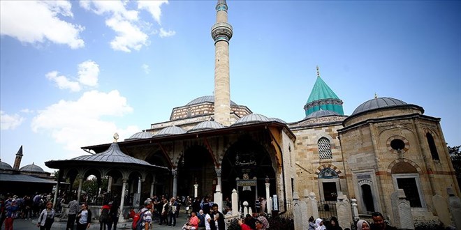 Konya Mevlana Mzesi'ni 1,5 milyon kii ziyaret etti