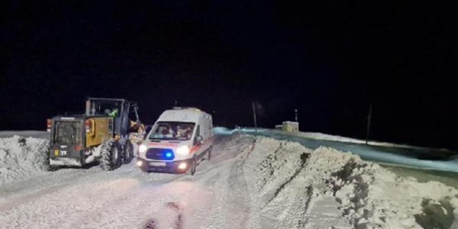 Tunceli- Erzincan karayolu  tehlikesi nedeniyle ulama kapatld