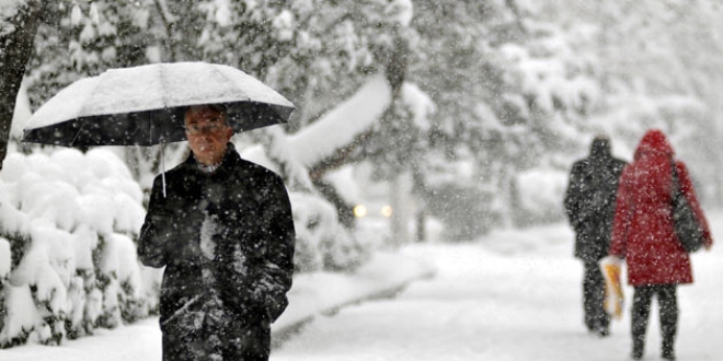 Meteoroloji'den 8 kente sar kodlu uyar! Kuvvetli kar geliyor