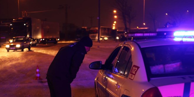 Konya'y evre illere balayan yollar, tipi nedeniyle ulama kapatld