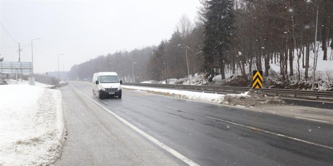 Bolu Da'nda 5 gn srecek kar ya balad