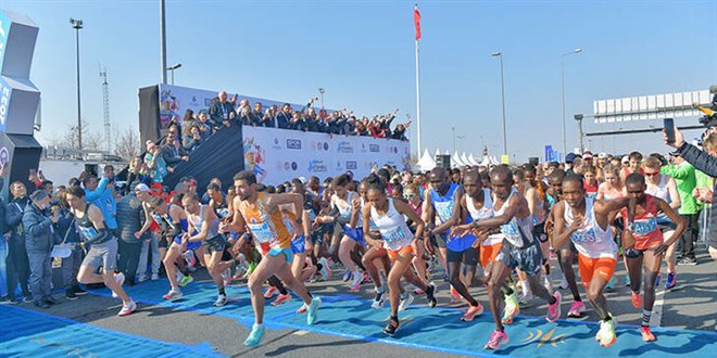 17. stanbul Yar Maratonu kouldu