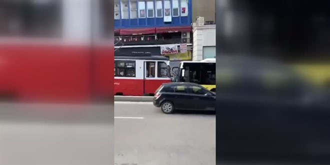 Kadky'de zel halk otobs nostaljik tramvaya arpt