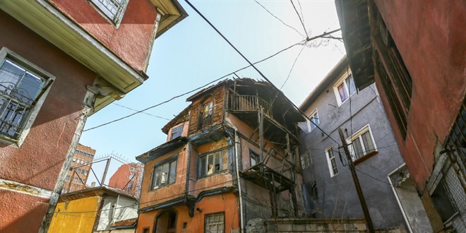 Romanlara konu olan Bakent'in Balat' yok olma tehlikesiyle kar karya