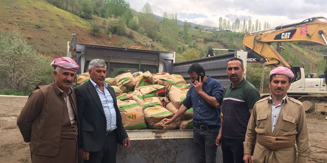 emdinli'de 42 iftiye 9 ton buday tohumu verildi