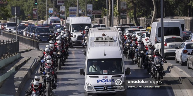 ehit polis memuru iin stanbul Emniyet Mdrlnde tren dzenlendi