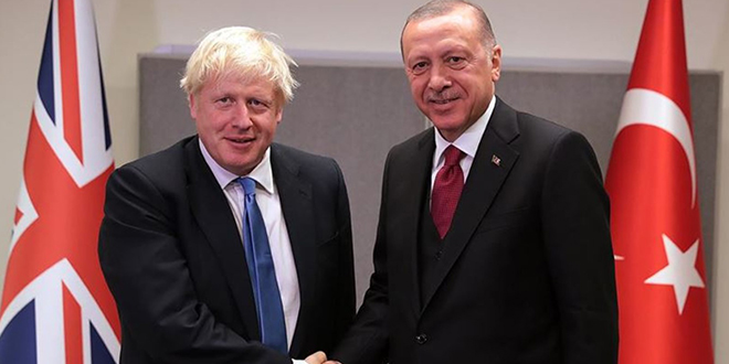 Erdoan'dan ngiltere Babakan Johnson ile NATO grmesi