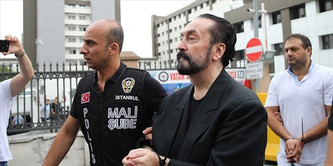 Adnan Oktar organize su rgt davasna yeniden balanacak