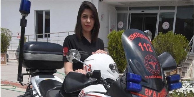 Trkiye'nin tek motosikletli kadn ATT'si: Vakalara 3 dakikada ulayor