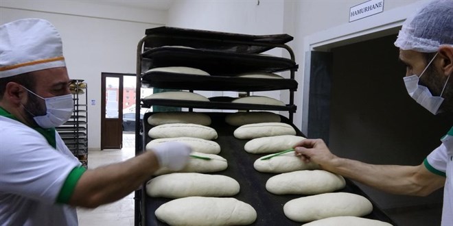 Trkiye'nin en ucuz ekmei: Belediye zam yapmamak iin kendi budayn ekiyor