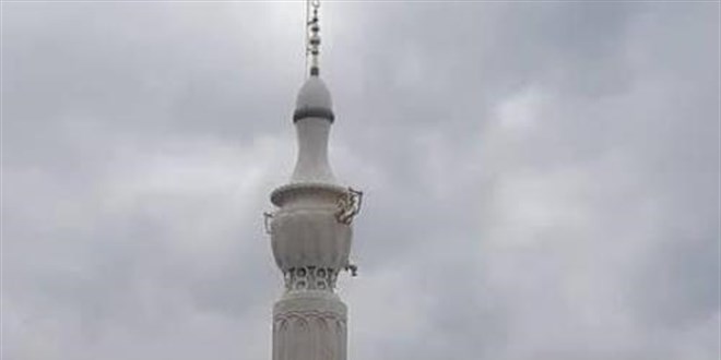 Caminin semaver eklindeki minaresi 4,5 ylda tamamland