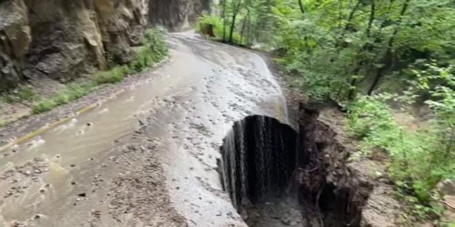 Karabk'te saanak hayat olumsuz etkiliyor