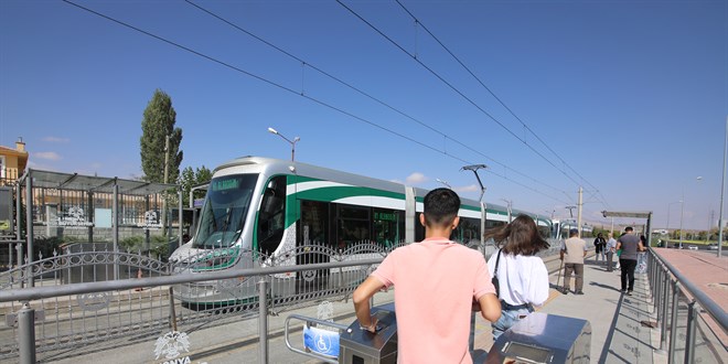 Konya niversitelerine ilk kez kayt yaptranlara toplu ulam 10 gn bedava