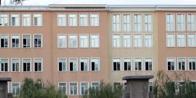 Arnavutluk'ta FET iltisakl ana okulu kapatld