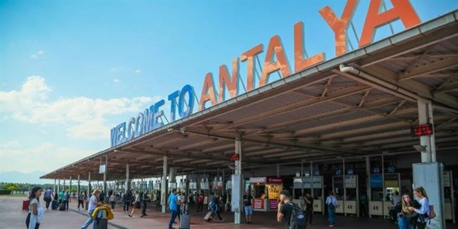 Rusya'dan Antalya'ya ka: Bilet fiyatlar 70 bin TL'ye kadar ykseldi