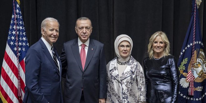 Cumhurbakan Erdoan ve ABD Bakan Biden'dan aile fotoraf