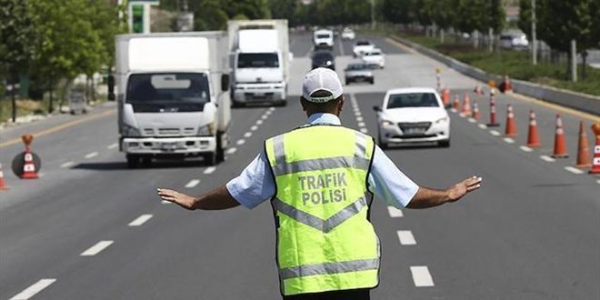 Ankara'da 10 Kasm nedeniyle baz yollar ara trafiine kapatlacak