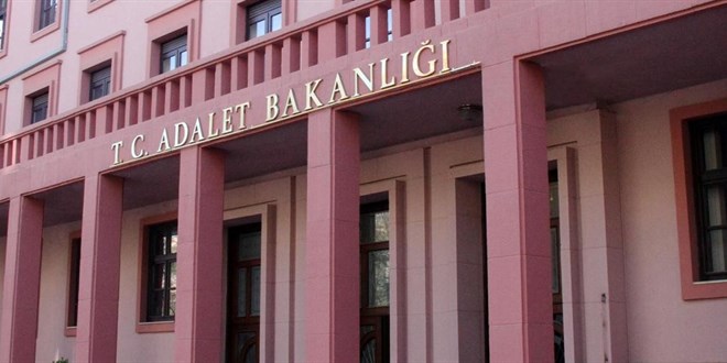 CHP'li 3 milletvekili hakknda fezlekeler Adalet Bakanlna gnderildi