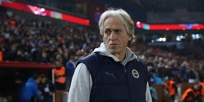 Jorge Jesus: nemli olan sezon bitiminde lider olmak