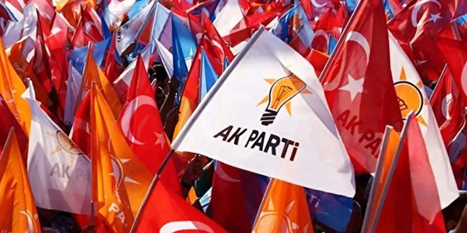 AK Parti Antalya l Bakan Ta, milletvekillii aday adayl iin grevinden istifa etti