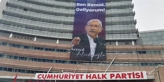 CHP Genel Merkezi'ne 'Ben Kemal, geliyorum' afii asld