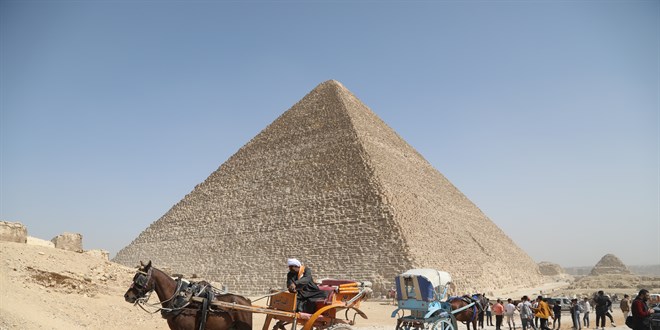 Msr'daki Keops Piramidi'nin iinde yeni bir gizli geit kefedildi