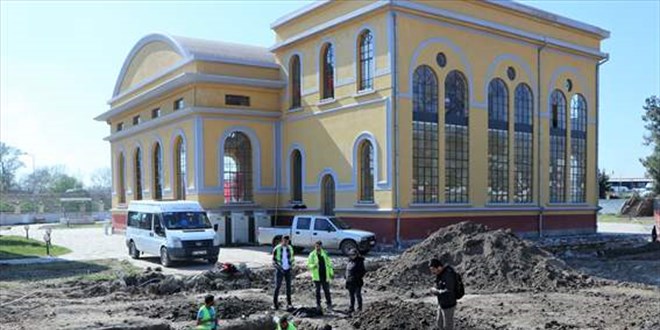 Edirne'deki hzl tren almalarnda Osmanl mezar talar bulundu