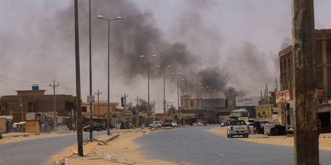 Sudan'daki atmalarn ilk gnnde 56 kii ld, 595 kii yaraland