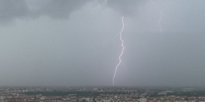 Meteorolojiden 11 il iin uyar: Kuvvetli gk grltl ya bekleniyor