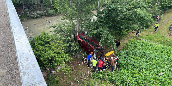 Gmhane'de trafik kazas: 2 niversite rencisi ld