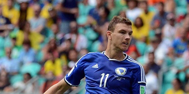 Edin Dzeko, Fenerbahe iin stanbul'a geldi