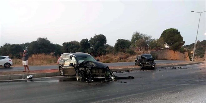 Oyuncu Olgun imek Bodrum'da trafik kazasnda yaraland