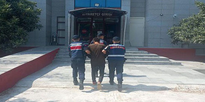 Balkesir'de FET operasyonu: 2 tutuklama