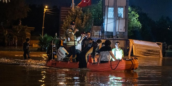 stanbul Valilii sel ve su basknlarndaki son durumu aklad