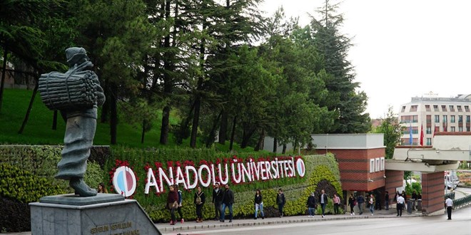 Anadolu niversitesi vefat eden renci iin taziye mesaj yaymland