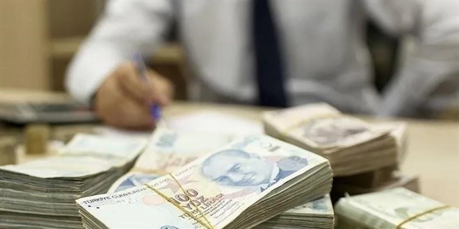 Bankalar Trk Liras mevduat faizlerini drmeye balad