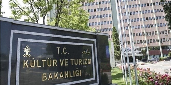 Kltr ve Turizm Uzmanl Ynetmeliinde Deiiklik