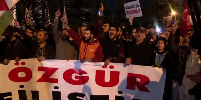 srail'in Gazze saldrlar Ankara'da protesto edildi