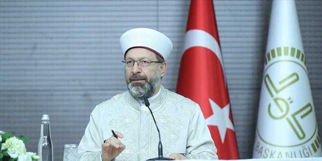 Diyanet leri Bakan Erba'n annesi Binnaz Erba vefat etti