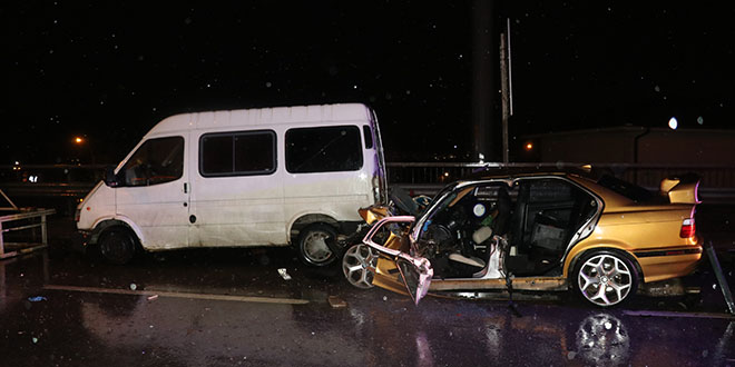 Kocaeli'de zincirleme trafik kazasnda bir kii ld, 5 kii yaraland