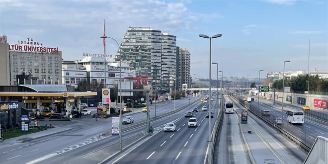 stanbul'da yeni yln ilk gnnde trafik yzde 1'e dt