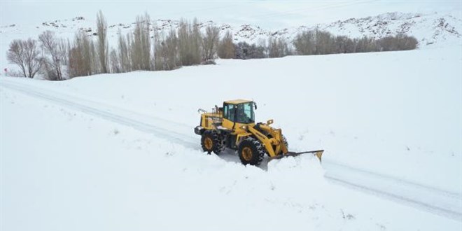 Giresun ve Rize'de 36 ky yolunda ulam salanamyor