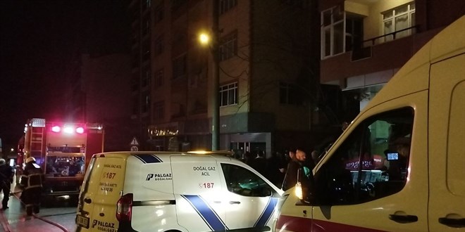 Kocaeli'de apartmanda kan yangnda 7 kii dumandan etkilendi