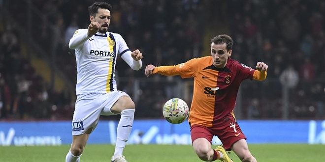 MKE Ankaragc ile Galatasaray 104. randevuda