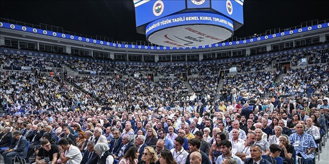 Fenerbahe'de seimli genel kurul tarihi belli oldu