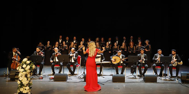 retmenler koro kurdu, muhteem bir konser verdi