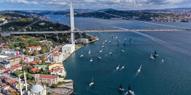 stanbul Boaz'nda gemi trafii askya alnd