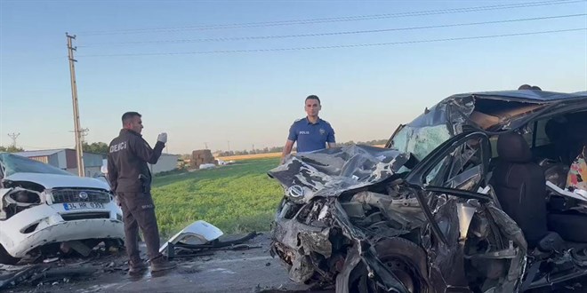 Konya'da feci kaza: Polis memuru ve ei ile birlikte 4 kii ld