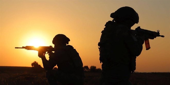 Irak ve Suriye'nin kuzeyinde 10 PKK'l terrist etkisiz hale getirildi